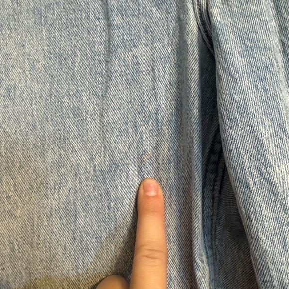 Abercrombie & Fitch Hugh Rise 90s Relaxed Jean Light Blue Straight Jeans - Picture 5 of 7